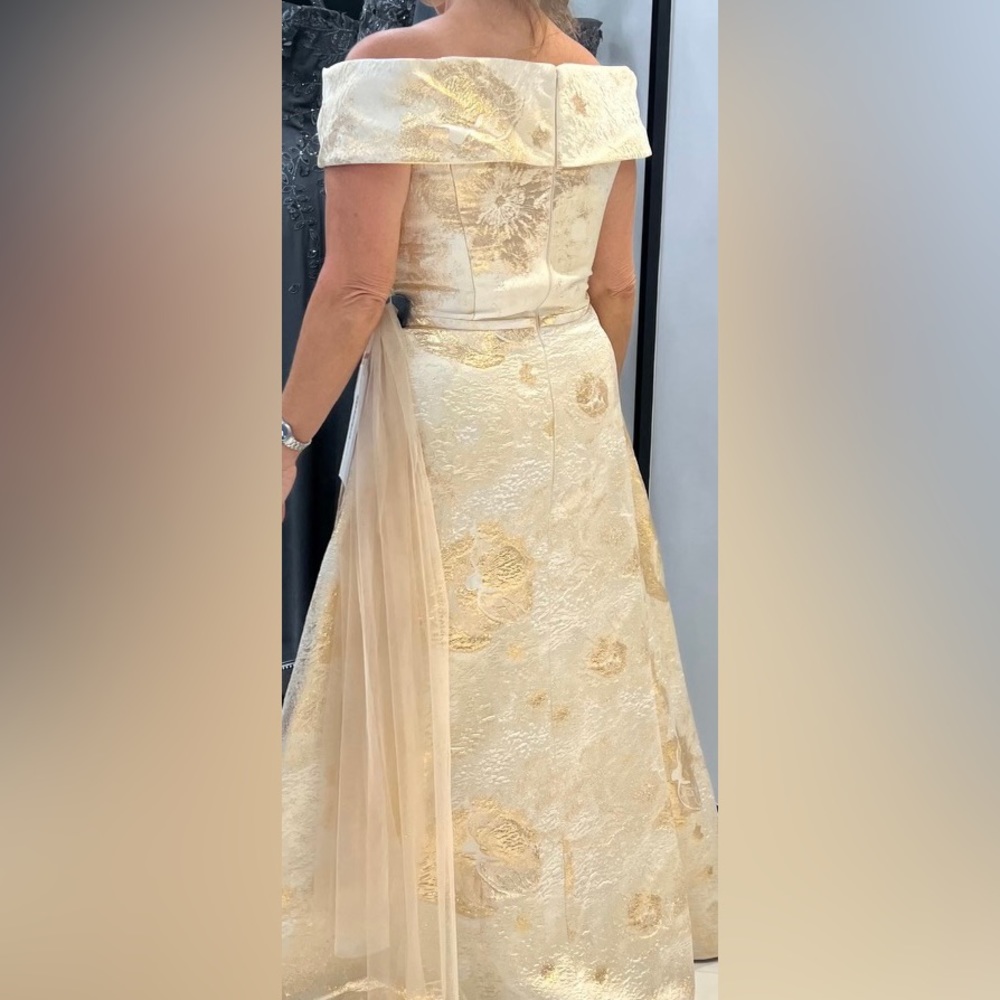 Womens Gown